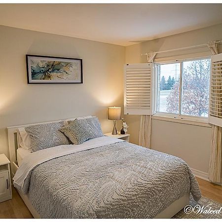Sunroom House - 4 Bedrooms Mississauga Zewnętrze zdjęcie