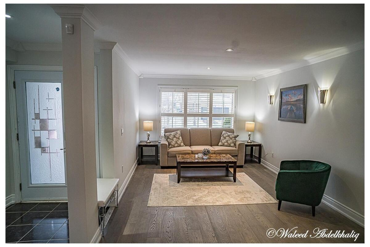 Sunroom House - 4 Bedrooms Mississauga Zewnętrze zdjęcie